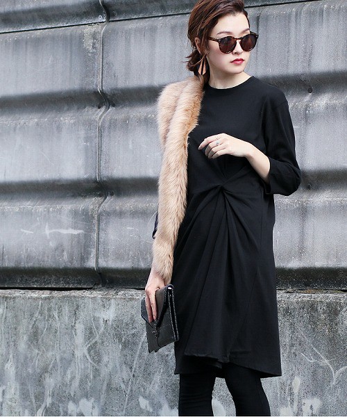 フロントツイストコットンワンピース