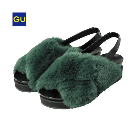 フェイクファーサンダル