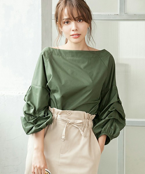 ボリュームスリーブオフショルブラウス