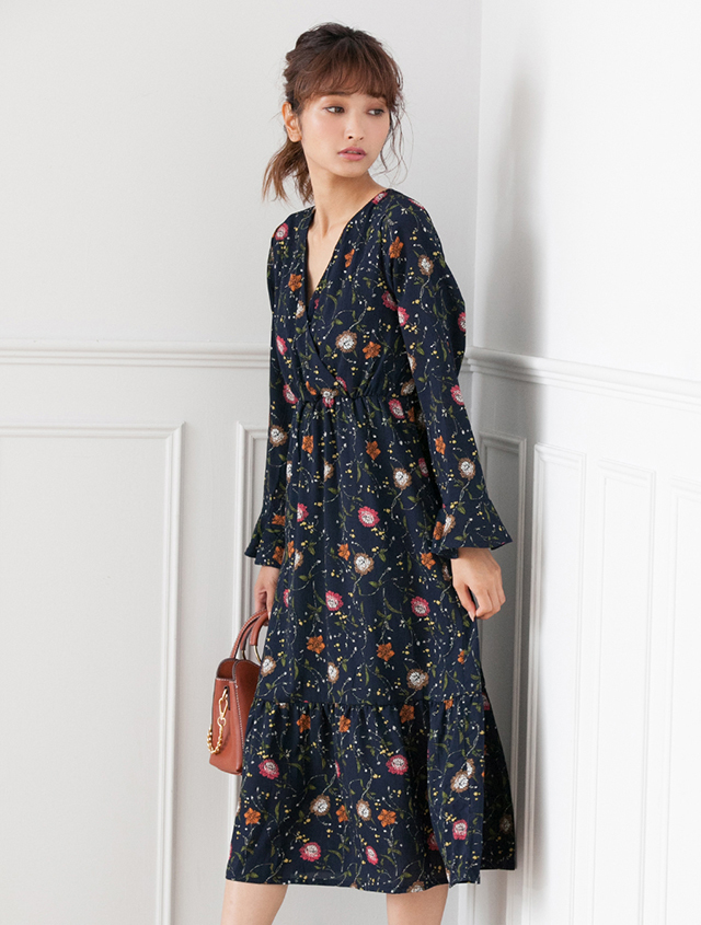 レトロフラワーマキシワンピース