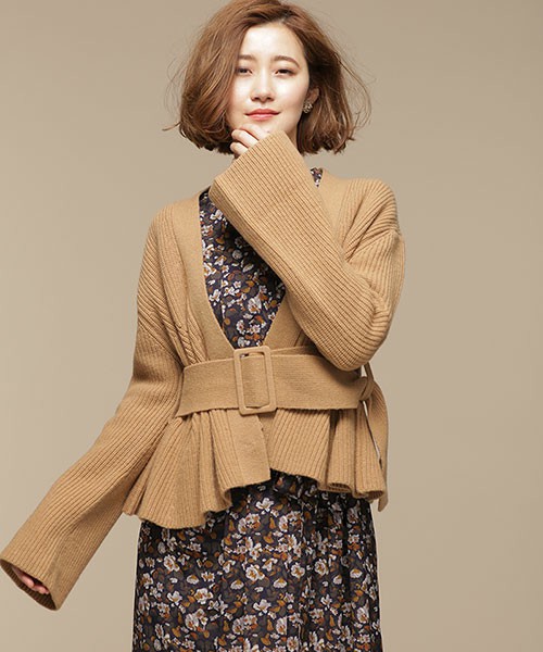 ベルト付ショートニットカーデ