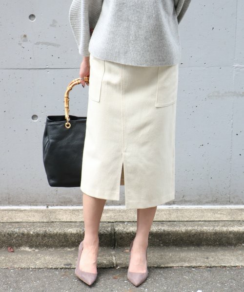 ウールカルゼフロントスライドタイトスカート