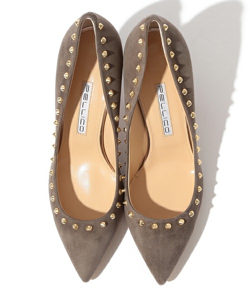 スエードスタッズ ポインテッドトゥパンプス