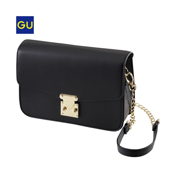 スクエアチェーンショルダーバッグ