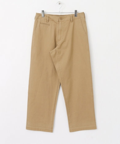 チノストレートパンツ