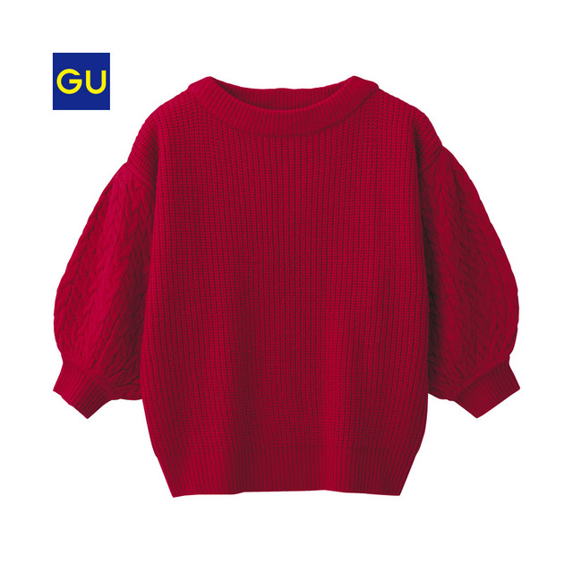 ケーブルパフスリーブセーター