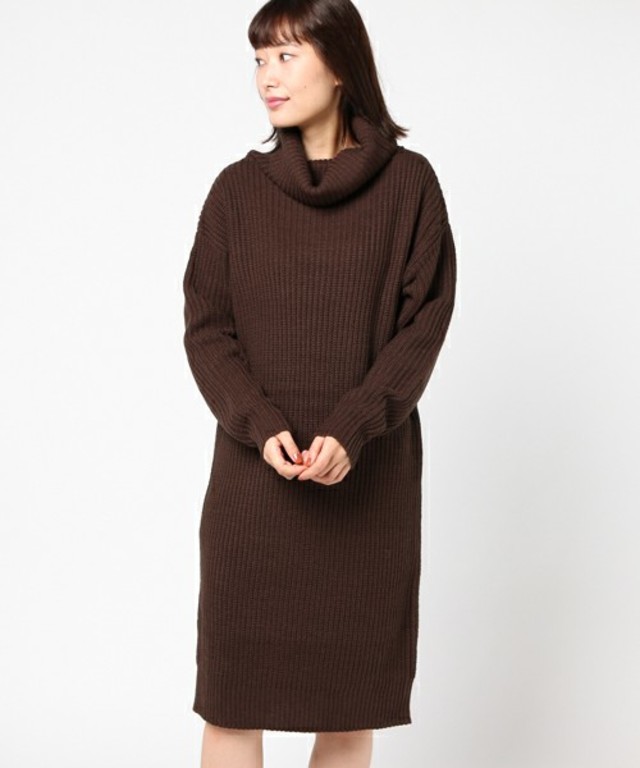 ゆるニットロングワンピース