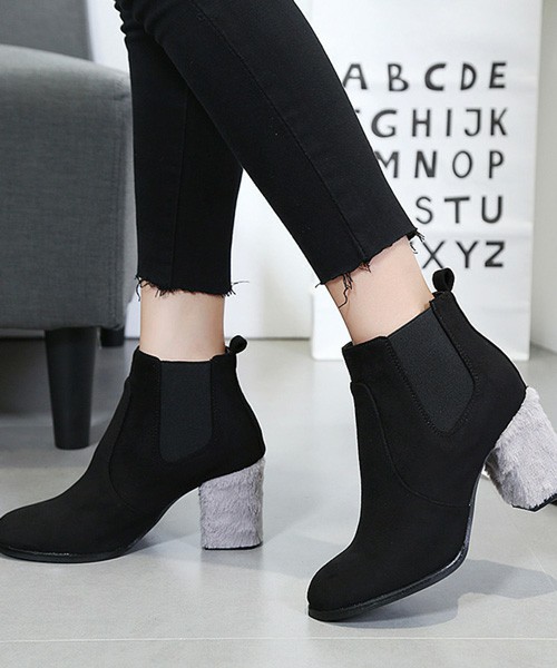 マルチヒールショートブーツ