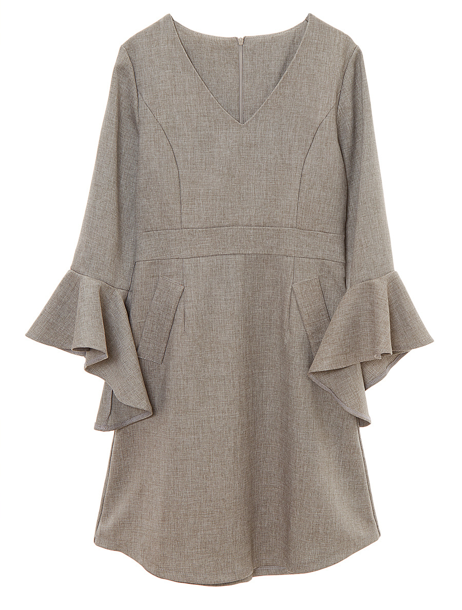 ラッフルスリーブVネックフレアワンピース