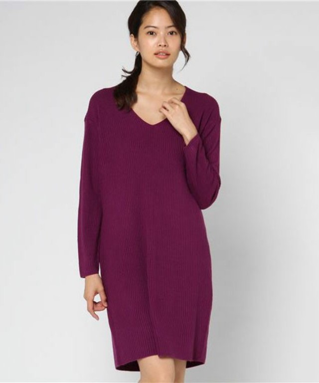 リブVネックカシミアタッチニットワンピース