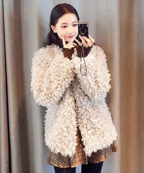 ノーカラープードルコート