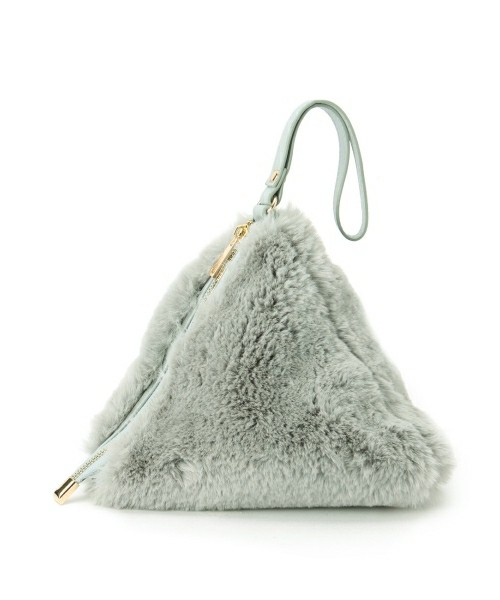 ファートライアングルバッグ