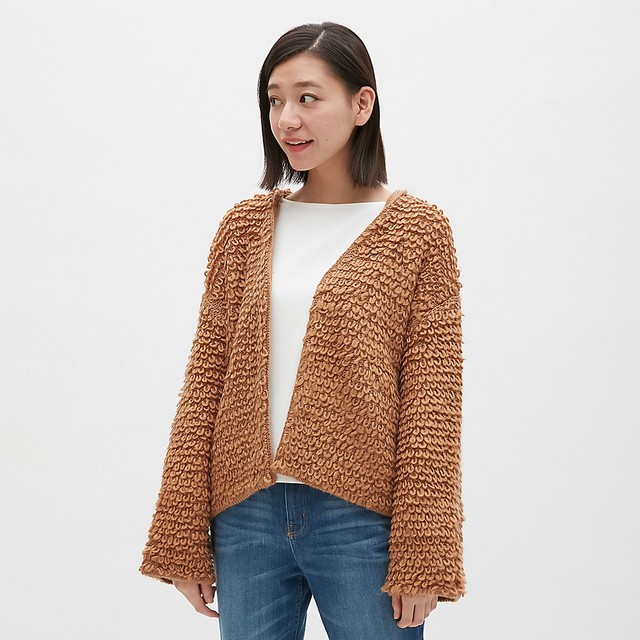 ループヤーンコンパクトカーディガン