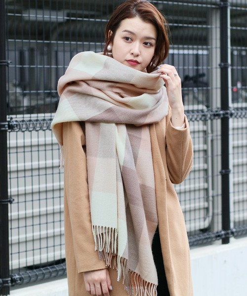 チェック柄大判ストール