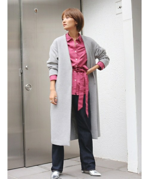 ノーカラーロングコート