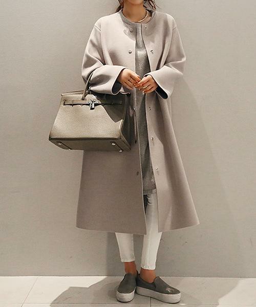 ノーカラーロングコート