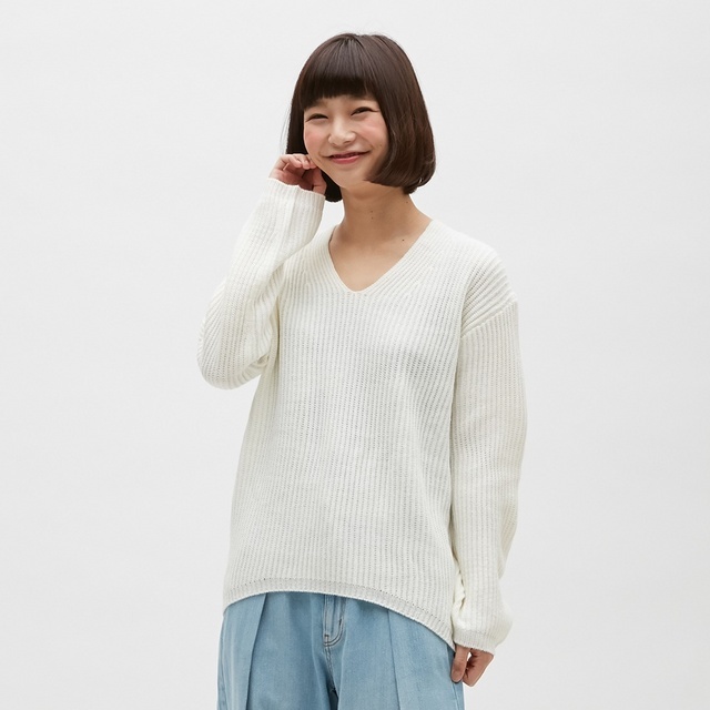 Ｖネックセーター（長袖）
