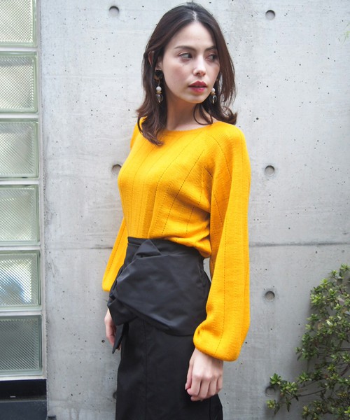 プリーツニットプルオーバー