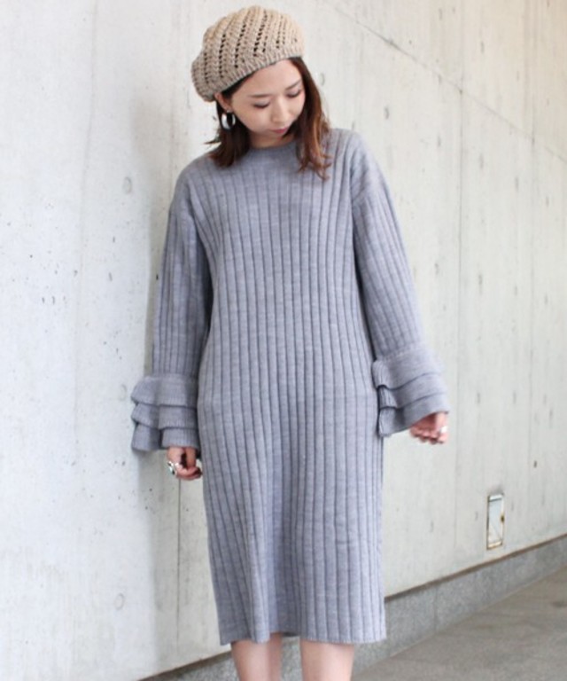 袖フリルワイドリブワンピース