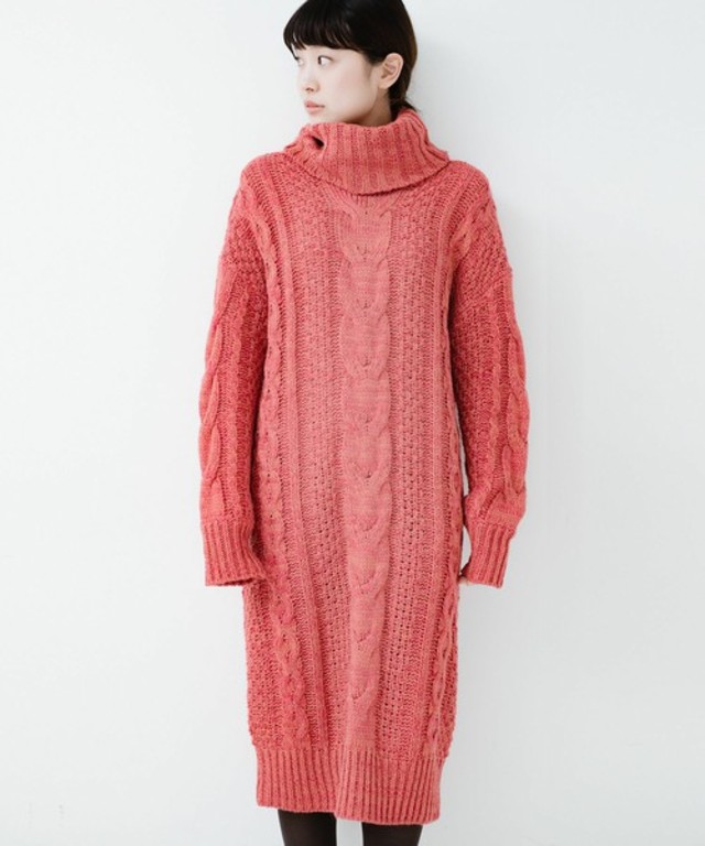 タートルニットワンピース