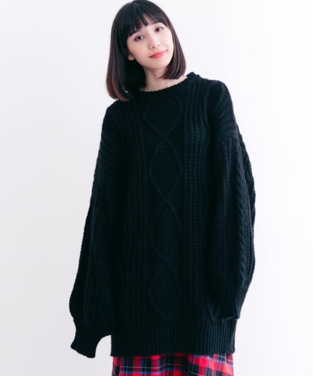 アランケーブルニットプルオーバー
