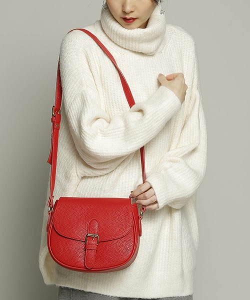 ラウンドショルダーバッグ