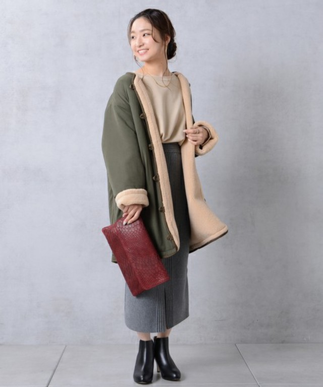 リバーシブルボアジャケット