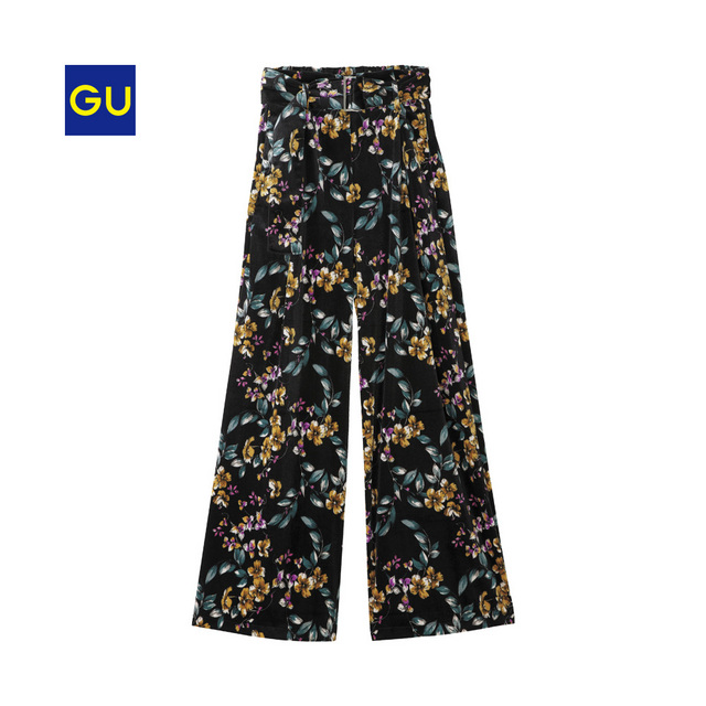 ベロアワイドパンツ（フラワー）