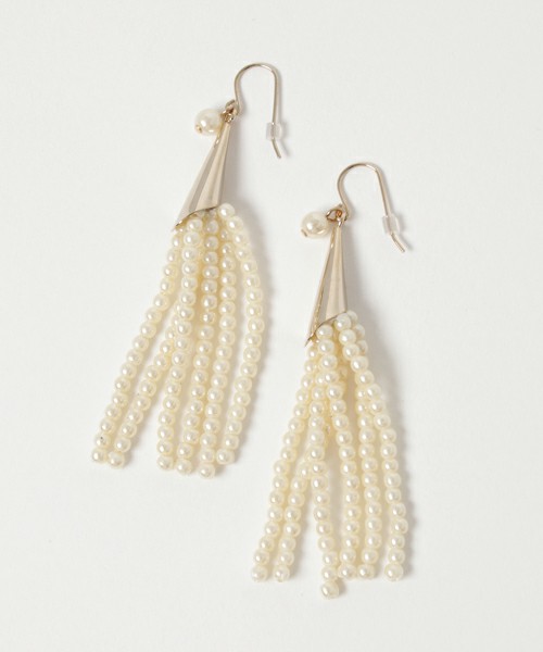 パールタッセルピアス