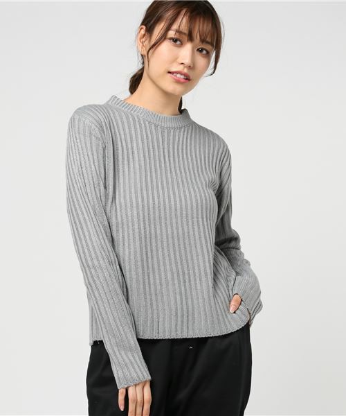 クルーネックリブニットトップス
