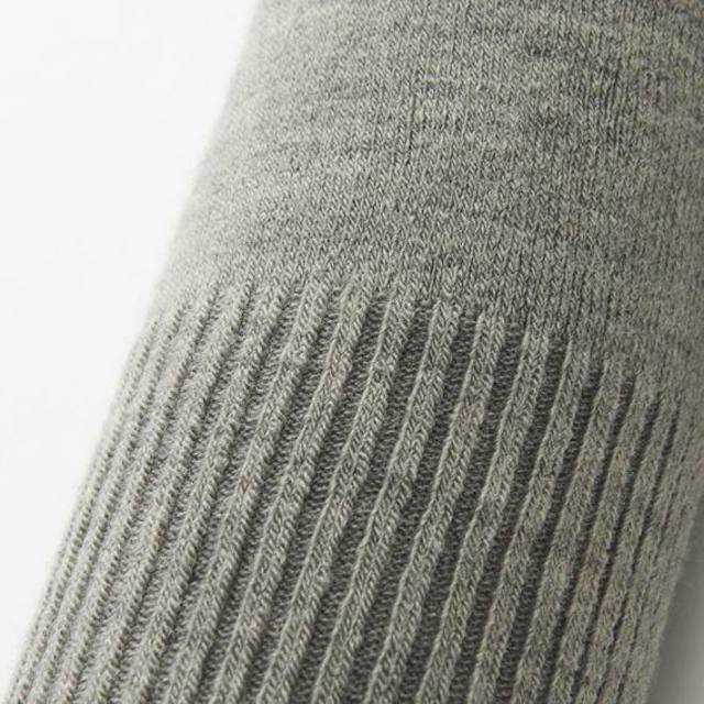 ヒートテックニットタイツ（リブ）