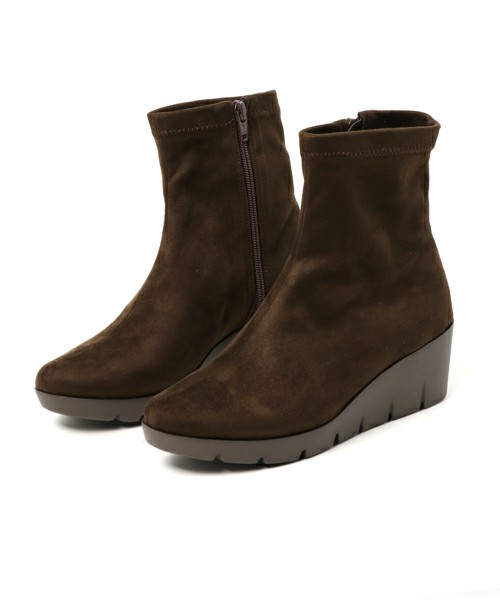 シンプルショートブーツ