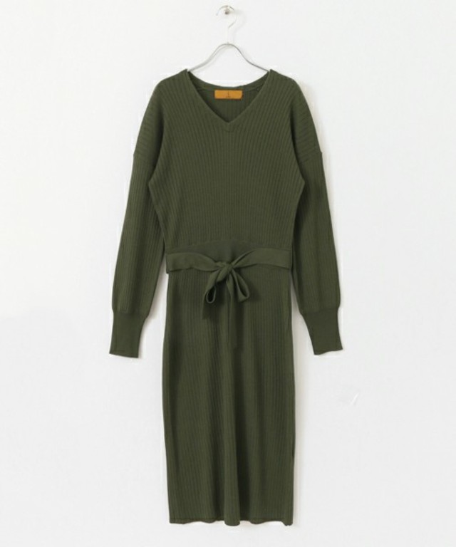 ウォッシャブルVネックワンピース