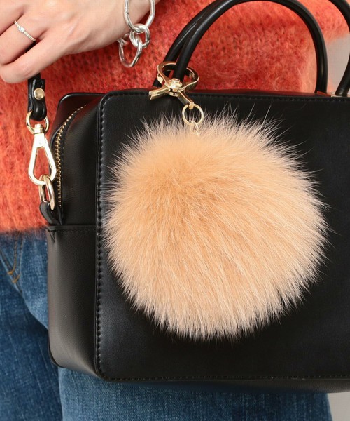 フォックスファーポンポンチャーム