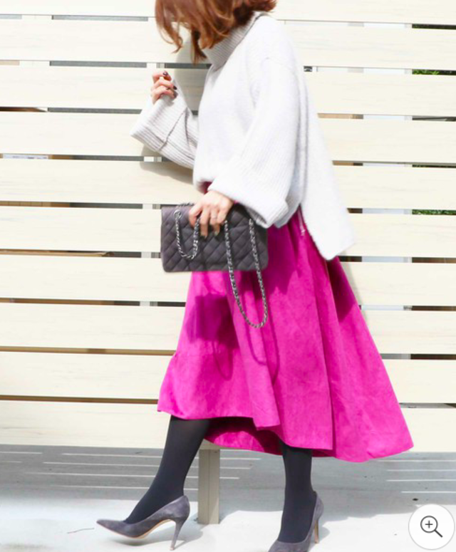 フェイクスエード素材ひざ丈サーキュラースカート