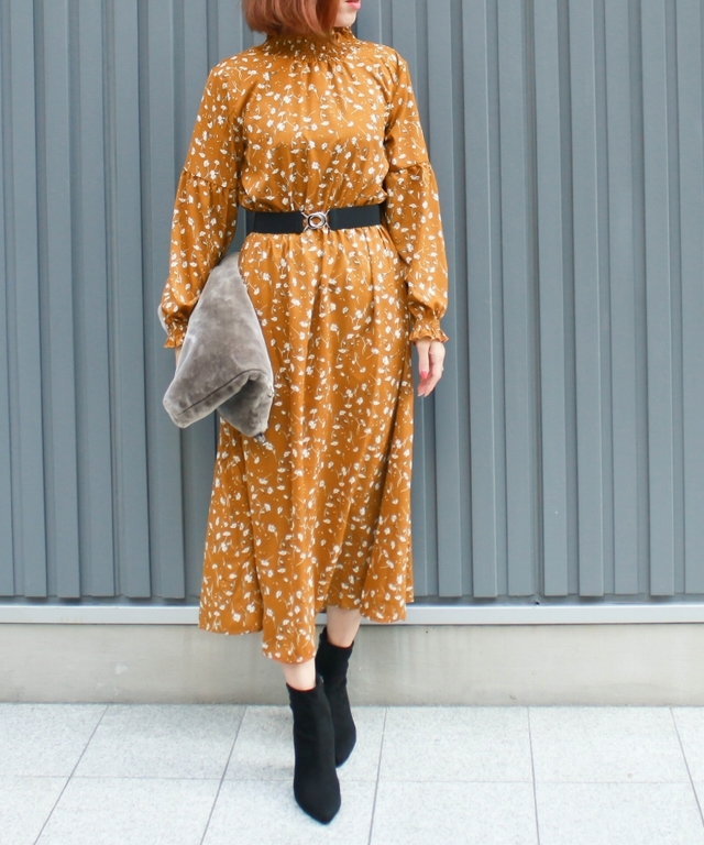 ベルト付きヴィンテージフラワーワンピ