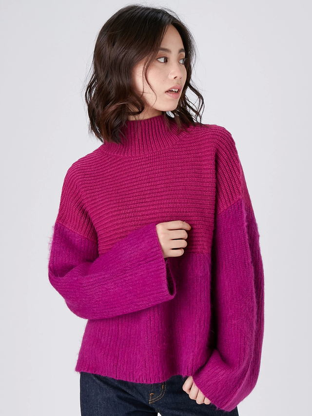 起毛コンビタートルニット