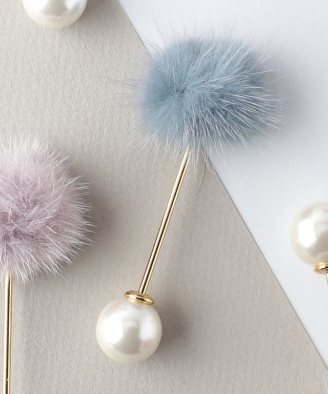 ファーとパールのミニヘアバトン