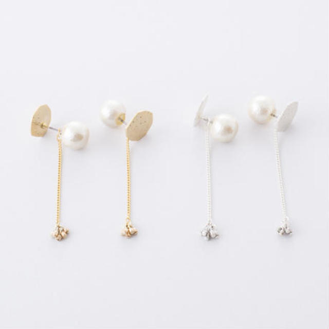 10スクエアピアス