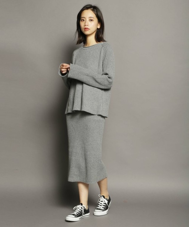 リブニットセットアップ