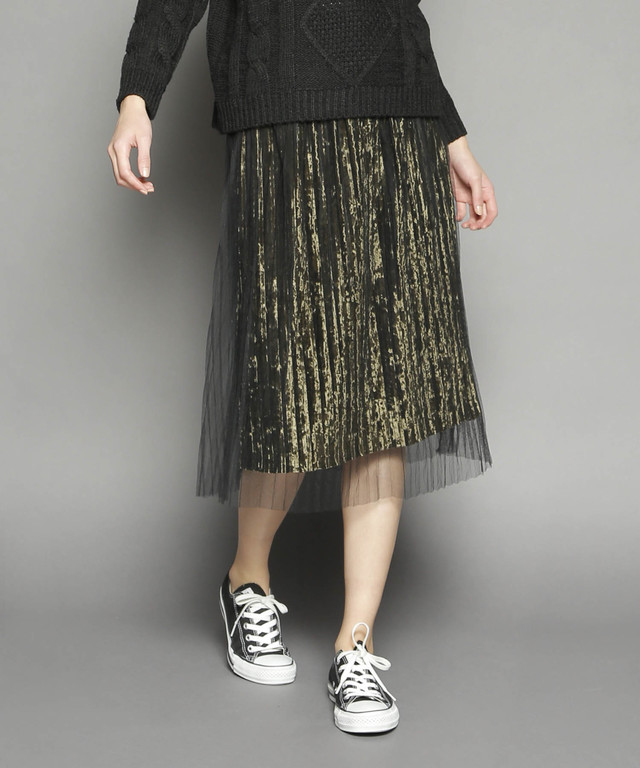 シャイニープリーツスカート