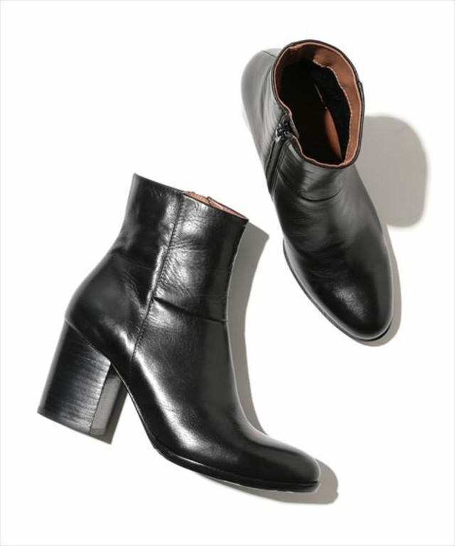 ハイアーチ ミディ丈ショートブーツ