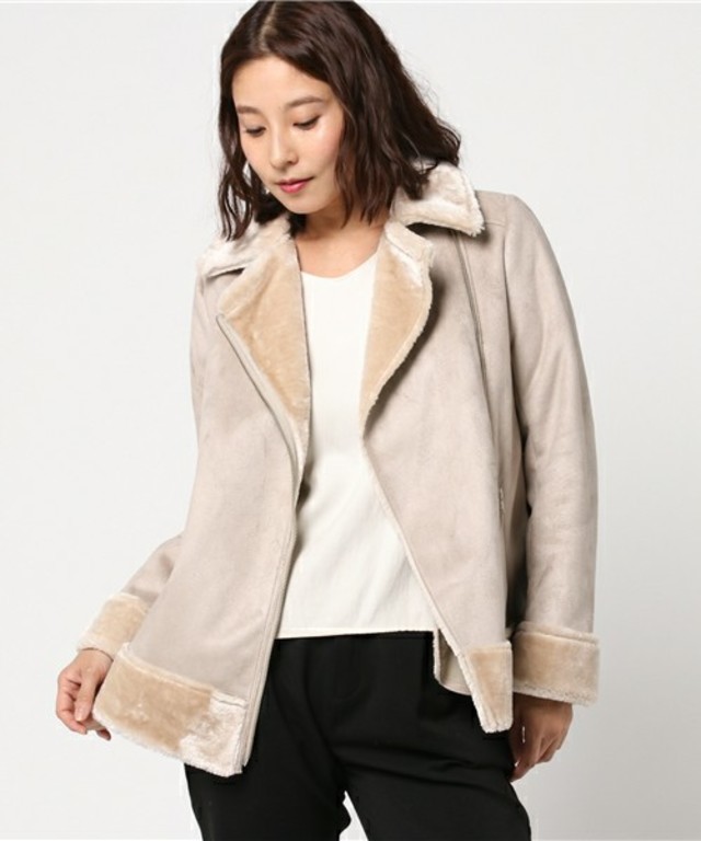 フェイクムートンライダースコート