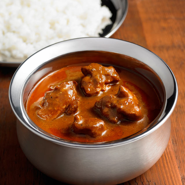 素材を生かしたカレー スパイシーチキン 180g（1人前）