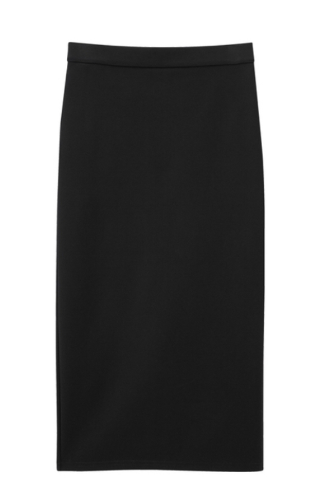 カットソータイトスカート