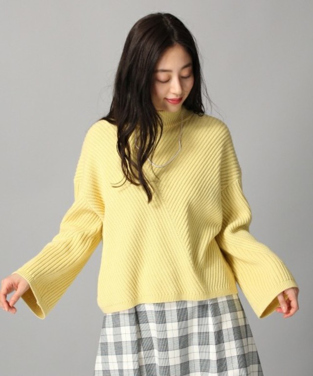 ナナメアゼデザインプルオーバー