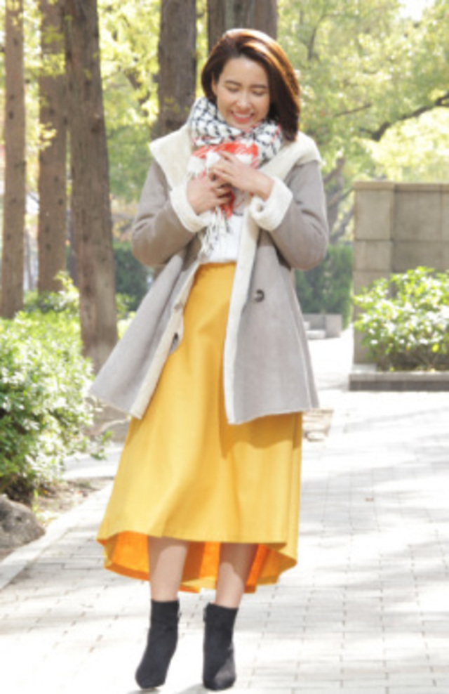 フィッシュテールフレアスカート