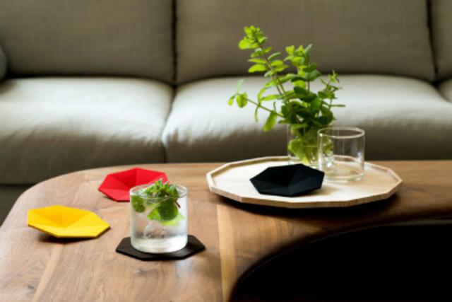 SUUU ハス　超吸水多孔質体コースター