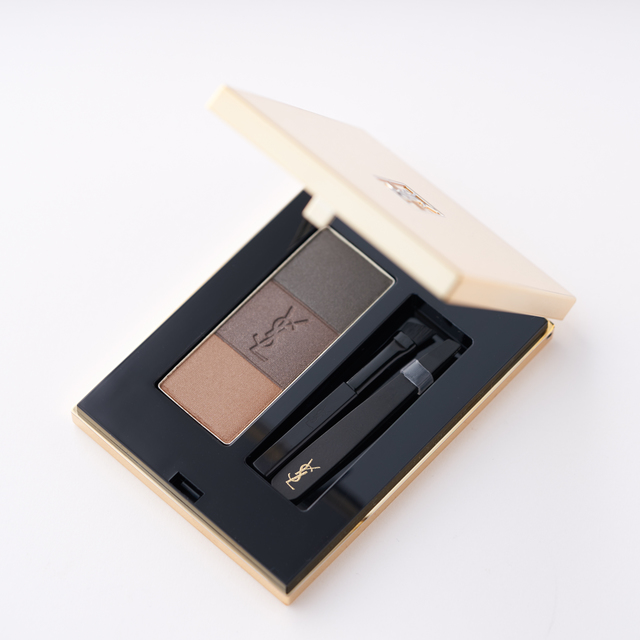 イヴ・サンローラン ブロウクチュール パレット №２ ミディアム トゥ ダーク