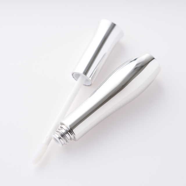 フジコ眉毛美容液FIRST